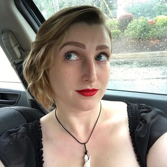 Meet your Posher, Devorah - Picture 1 of 1